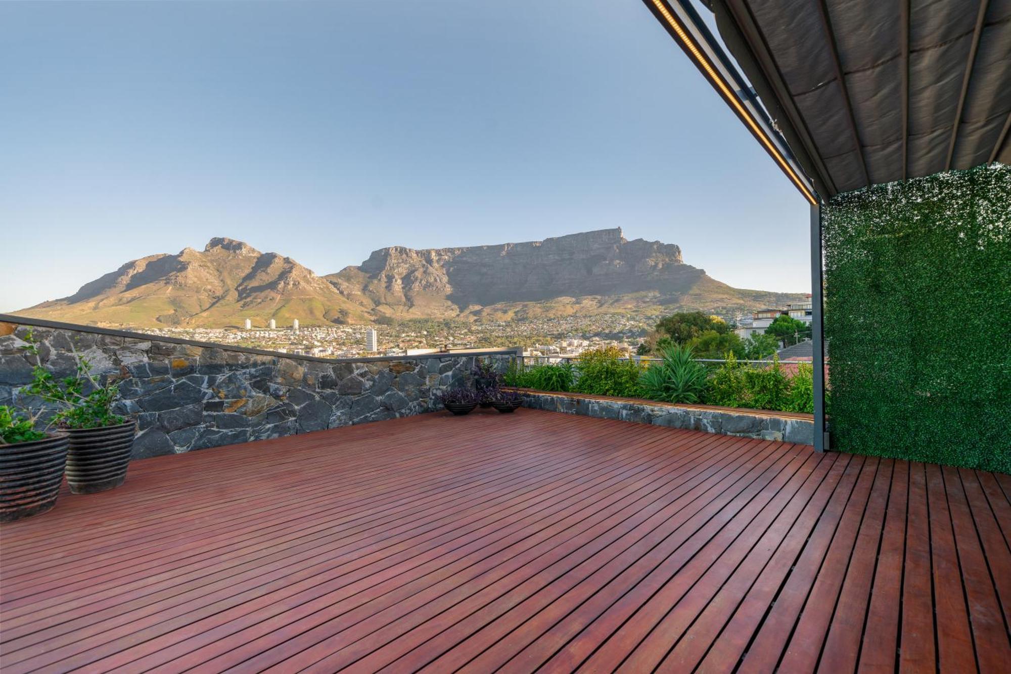 The Lookout - Panoramic 4 Bedroom House With Free Wifi And Pool Kaapstad Buitenkant foto